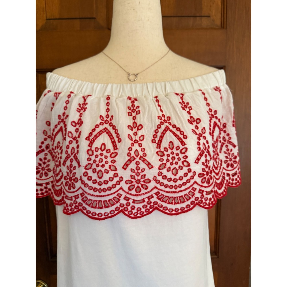 Ann Taylor Embroidered Off-Shoulder Top Womens Size S Ivory/Red Beach Resortwear
